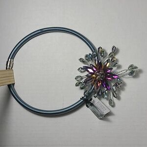 GARDENIA FLOWER CHOKER NECKLACE 18"